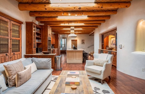 Santa Fe House | Ranchitos - Swimming Pool and Hot Tub