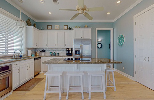 Crystal Beach House | Rancho Azul: 3 BR, 2 BA House in Crystal Beach, Sleeps 10