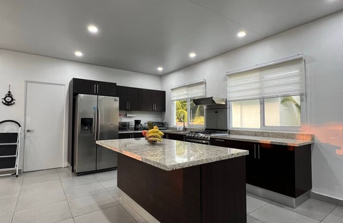 Costa Del Sol Villa | Rancho en Costa del Sol, El Salvador, Villa Callarí