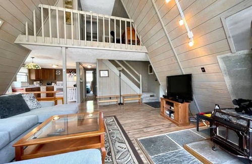Berkeley Springs Cabin | Rancho Relaxo- Family Friendly