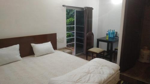 Irinjalakuda Apartment | Randukai Farm House