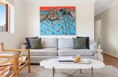 Randwick Apartment | Randwick l 3 Bedroom Apartment + Parking