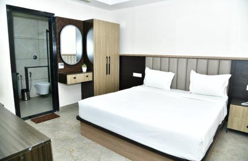 Dharmavaram Hotel | Rangam Grand