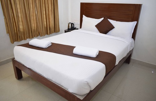 Moratandi Hotel | Rani Residency
