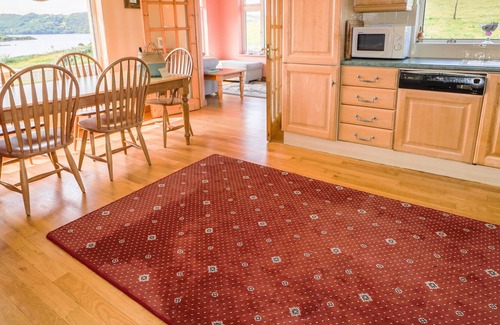 Fivemilebourne House | RANNY ROE, pet friendly, with open fire in Portsalon, County Donegal
