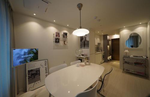 Cheongpa-dong Apartment | Raon House