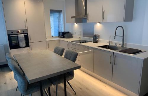 Harlow Apartment | Raphvin Apex Abode