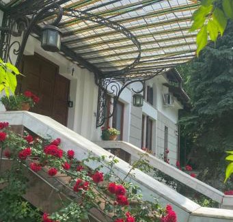 Suceava House | Rapsodia Pension