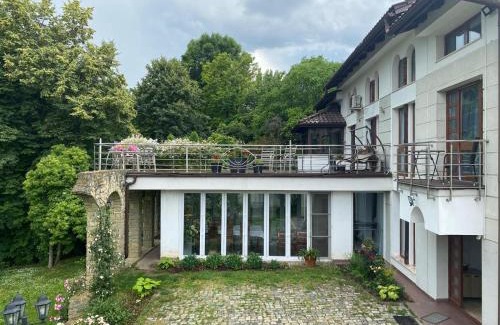 Suceava House | Rapsodia Pension