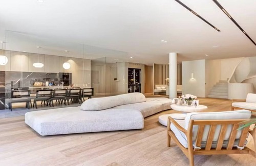 Passy Apartment | Rare 750m2Triplex Champs Elysees-Heated pool,Jacuzzi Movie room, grass gardennn
