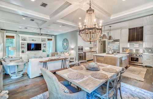 Watercolor House | Rare Amenity Loaded Gem with Golf Cart and Bikes 100 Yards to Camp Watercolor