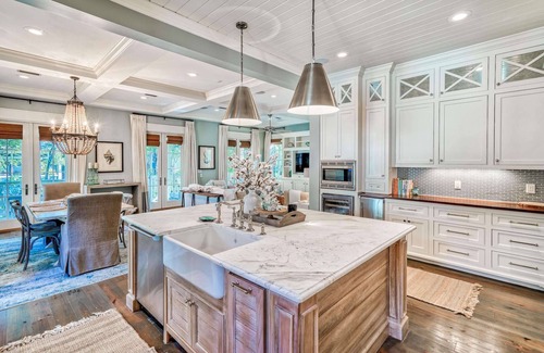 Watercolor House | Rare Amenity Loaded Gem with Golf Cart and Bikes 100 Yards to Camp Watercolor