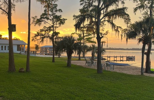 Ono Island House | Rare bay waterfront home with 145' of SANDY BEACH! Pets welcome!n