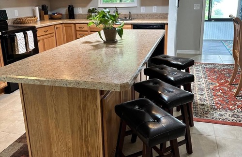 The Villages House | Rare find in Historic Orange Blossom 3/2 with golf cart