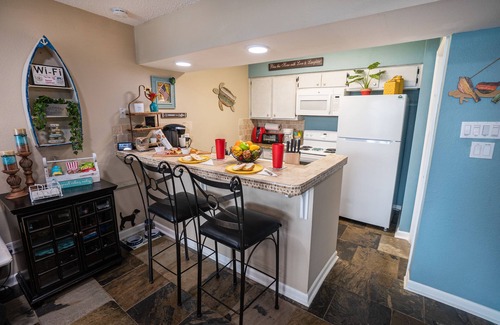 Walden on Lake Conroe Condo | 💎Rare Find✪PARADISE COVE⛱️AMAZING⛵Lakefront Oasis🏊https:/youtu.be/TR9-vTjTnDs