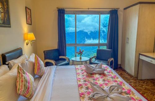 Pelling Hotel | Rare Himalayas De Regency Pelling