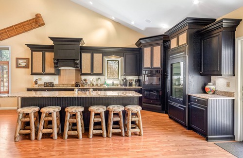 Lake Harmony House | Rare mountain & lake view home with hot tub, beach/pool access - walk to lifts