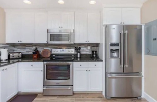 Indian Rocks Beach Condo | Rare waterfront 2Bd/2Ba, 2 Balcony Top Floor End Unit w/4 Daily Waterpark Passes