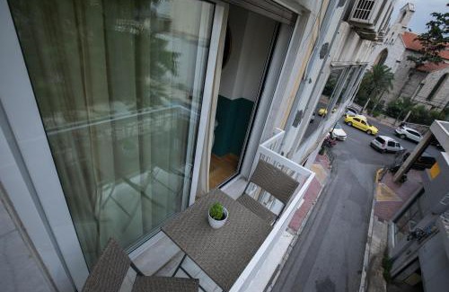 Plaka Apartment | Rastoni Athens Suites near Acropolis at Tsatsou street