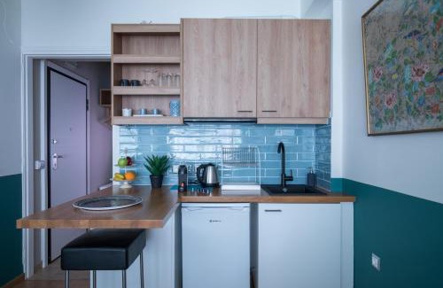 Plaka Apartment | Rastoni Athens Suites near Acropolis at Tsatsou street