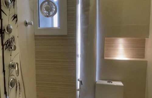 Salalah Apartment | Rateel Apartments 3 min walk from Badr Al Sama Hospital