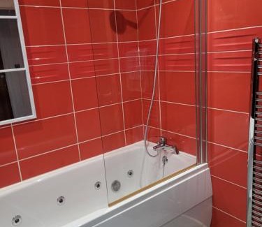 Portrush Apartment | Rathlin Apartments, Apt4 2 ramore avenue portrush BT56 8BB