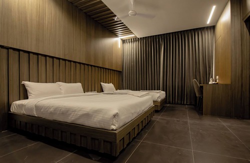 Teynampet Hotel | Rathna Residency