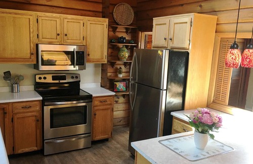 Regional District of Nanaimo House | Rathtrevor Beach And low bank beach house!
