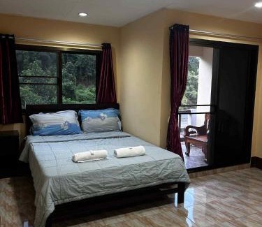 Ranong Hotel | Rattana's Resort