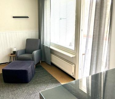 Jyvaskyla Apartment | Rauhaisa yksiö ylimmässä kerroksessa