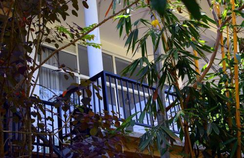 Ella Bed & Breakfast | Raveena Guest House