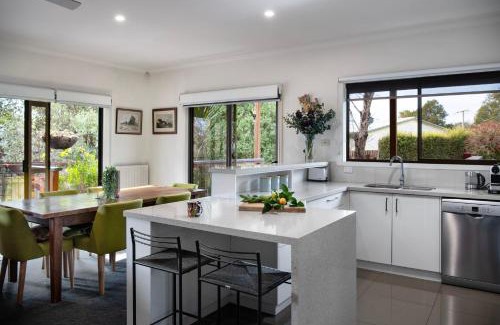 Daylesford House | Raven Cottage- gorgeous gardens and cosy fire