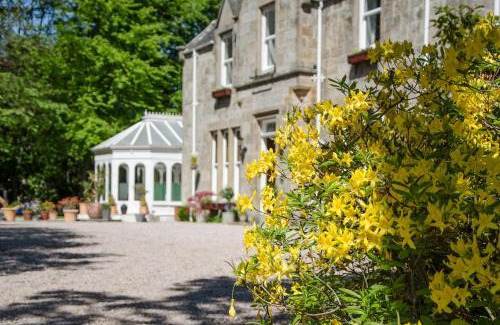 Grantown-on-Spey Hotel | Ravenscourt House, Guest House