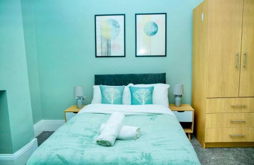 Sunderland House | Ravensworth Crescent FREE WIFI - FREE PARKING