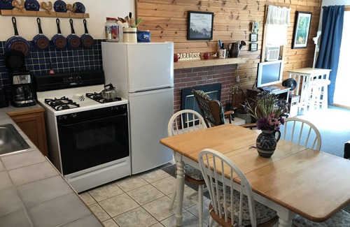 Glouster Cottage | Ravine Trail Cabin at Burr Oak State Park, Drive in, Hike in, Boat in, Sleep in!