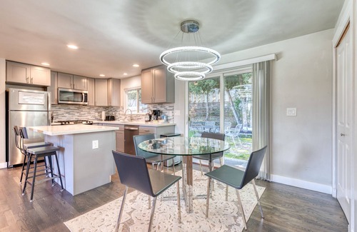 SeaTac House | Ravishing Rambler Home! Garage/Close to Airport