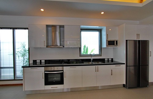 Rawai Villa | Rawai Ya Nui Beach Villa. Located 400 meters from the beach