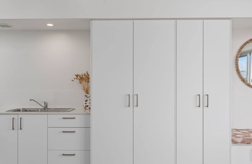 Wamberal Apartment | Ray of Sunshine, Wamberal Isyd