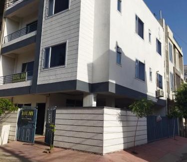 Jagatpura House | Rayal Inn