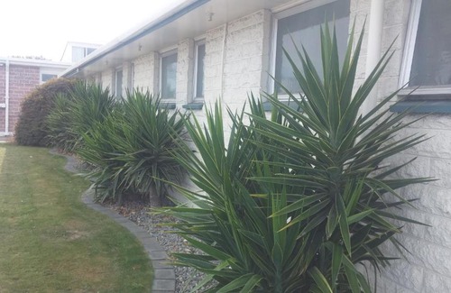 Blenheim Hotel | Raymar Motor Inn