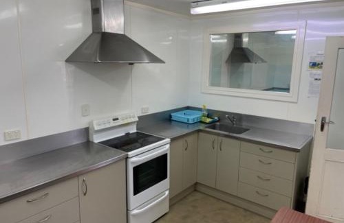 Blenheim Hotel | Raymar Motor Inn