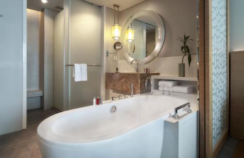Chakphong Resort | Rayong Marriott Resort & Spa