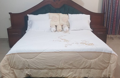 Mzuzu Bed & Breakfast | Rayoni Guesthouse B&B