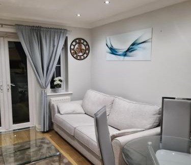 Middlesbrough House | Rays Lodge 1
