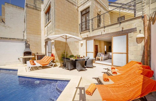 Ggantija House | Razzett Luna Holiday Home