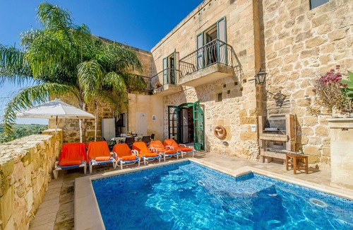 Kercem House | 'Razzett Tuta' - Beautiful hillside farmhouse with air conditioning and pool