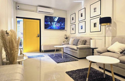 China Town Apartment | RB10 Arun Sa Wad Chinatown 202