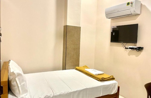 Kochi Hotel | Reach Residency