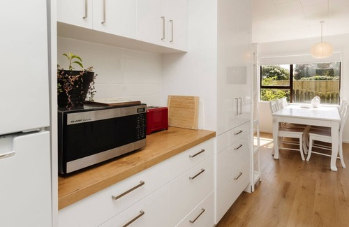 Oakura House | Reach the Beach - Privately nestled in native bush, just a short walk to stunning Oakura Beach