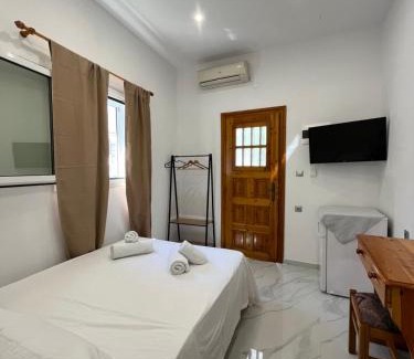 Skiathos Apartment | Ready